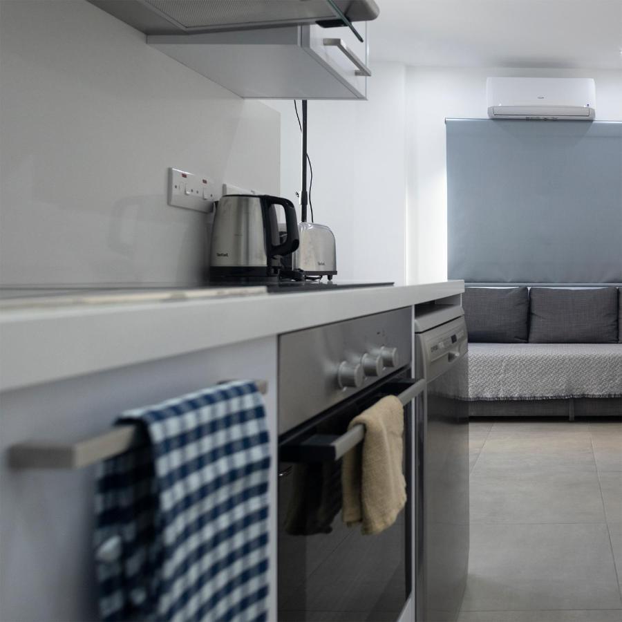 Lovely 2 Bed Apartment In Larnaca City Centre Εξωτερικό φωτογραφία